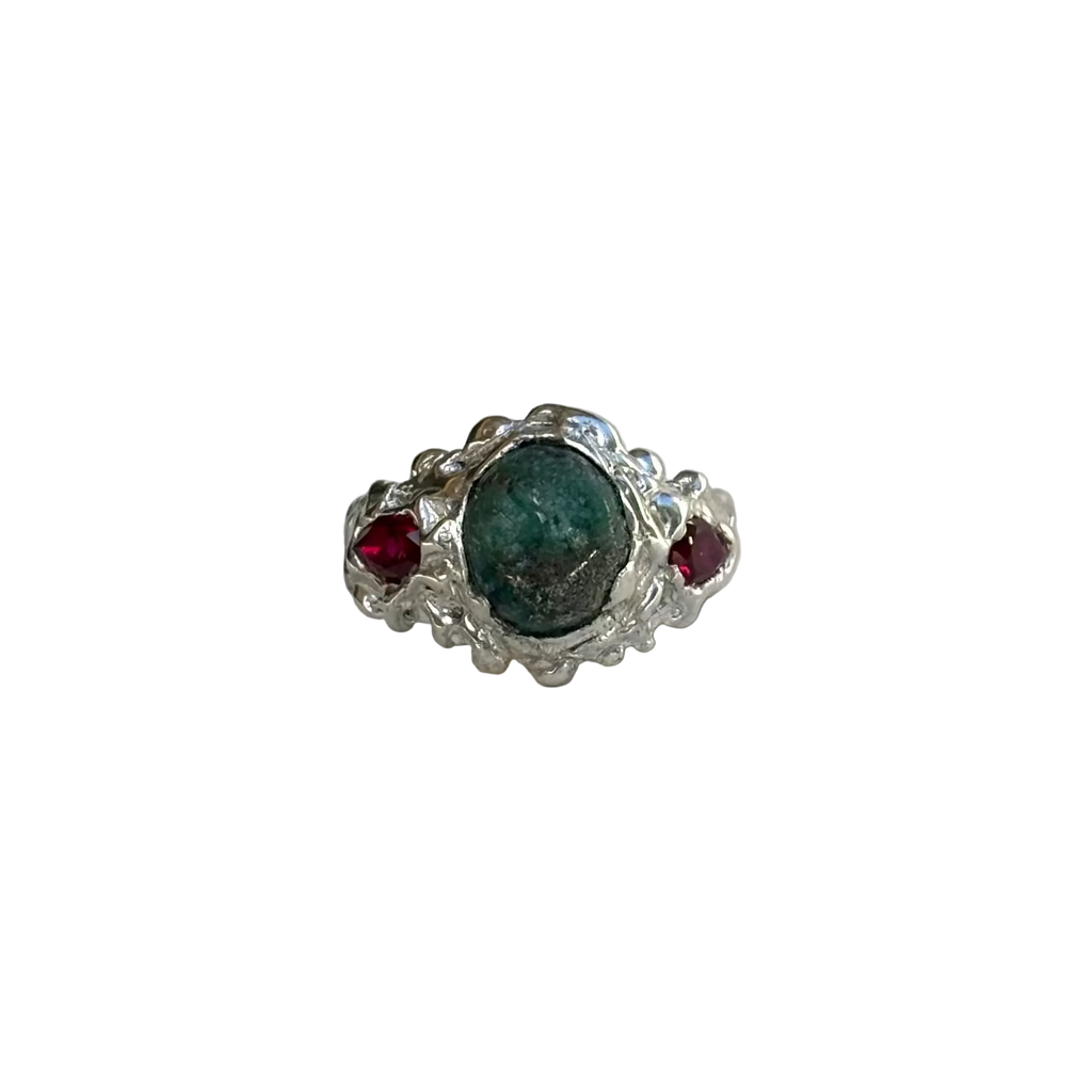 Lovers Emerald Ring