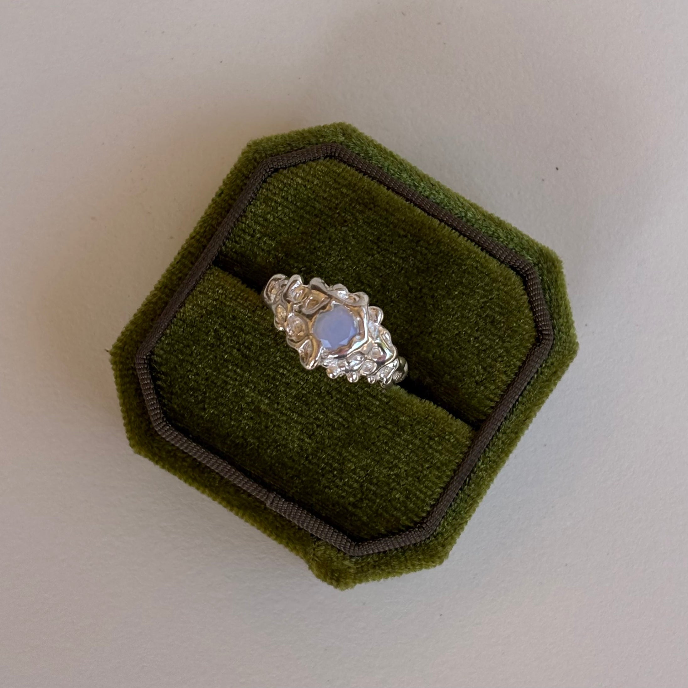 Luna Ring